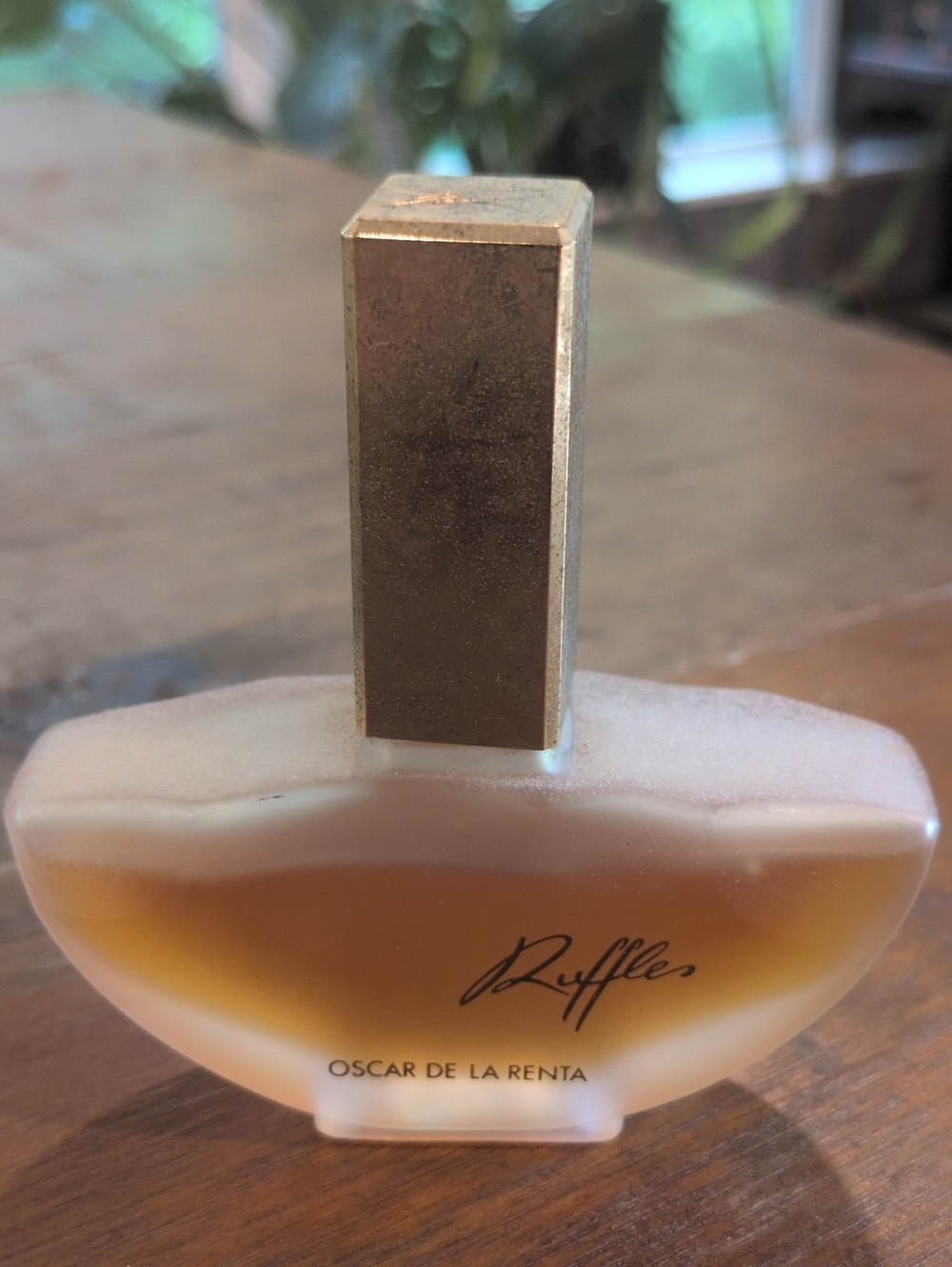 Vintage Oscar De La Renta Ruffles Espirit De Parfum Tarnished